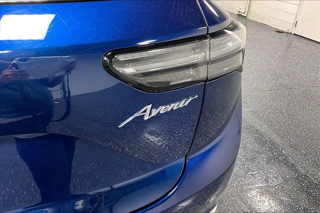 Used 2023 Buick Envision Avenir AWD/4WD image 24