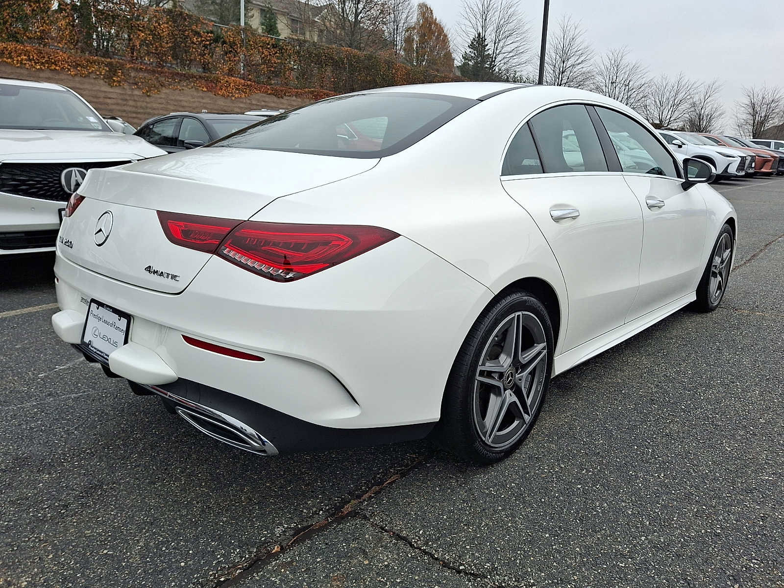 Used 2023 Mercedes-Benz CLA 250 4MATIC image 5