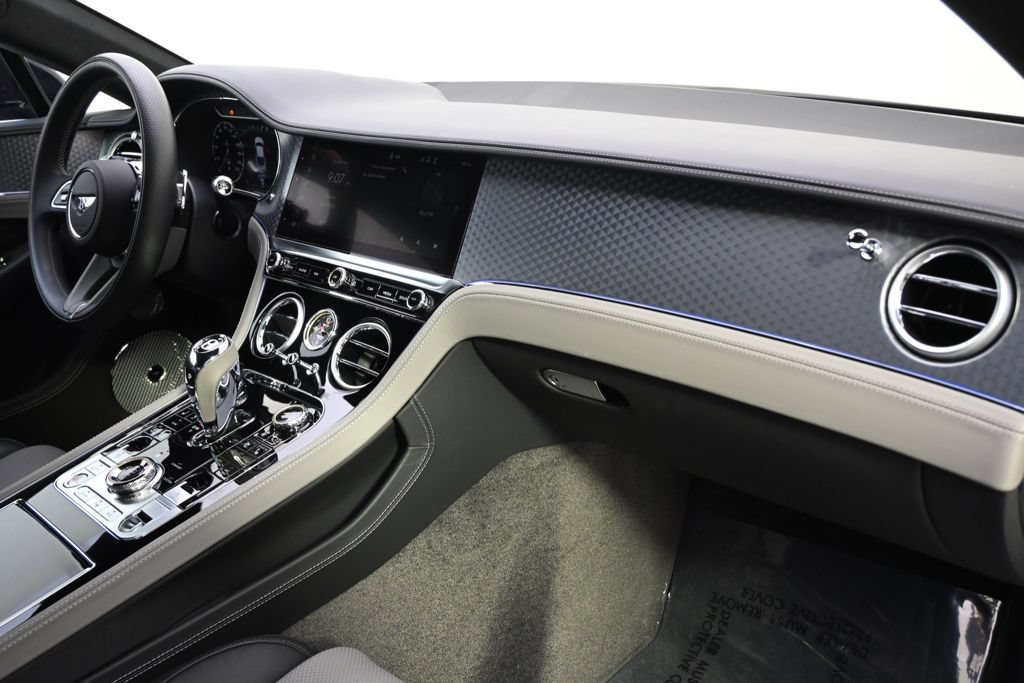 Used 2024 Bentley Continental GT AWD/4WD image 15