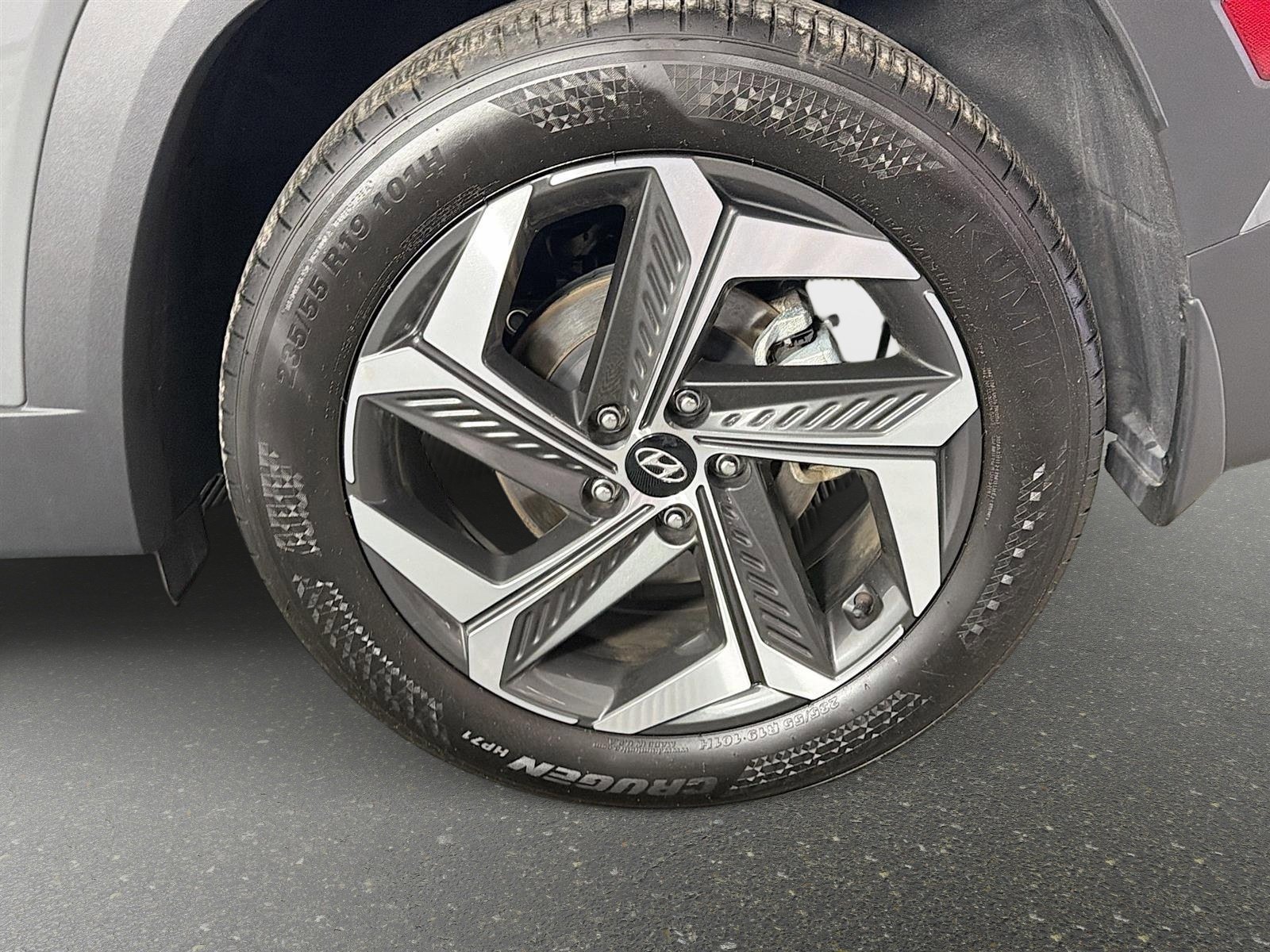 Certified 2024 Hyundai Tucson SEL w/ Convenience Package FWD image 30