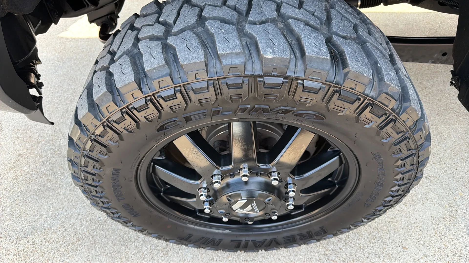 Used 2019 Ford F450 Platinum w/ Platinum Ultimate Package AWD/4WD image 23