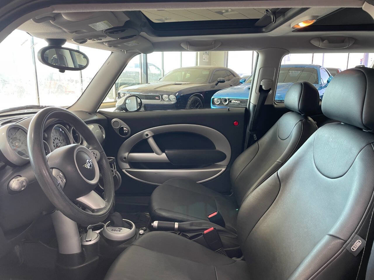 Used 2006 MINI Cooper Hardtop image 16