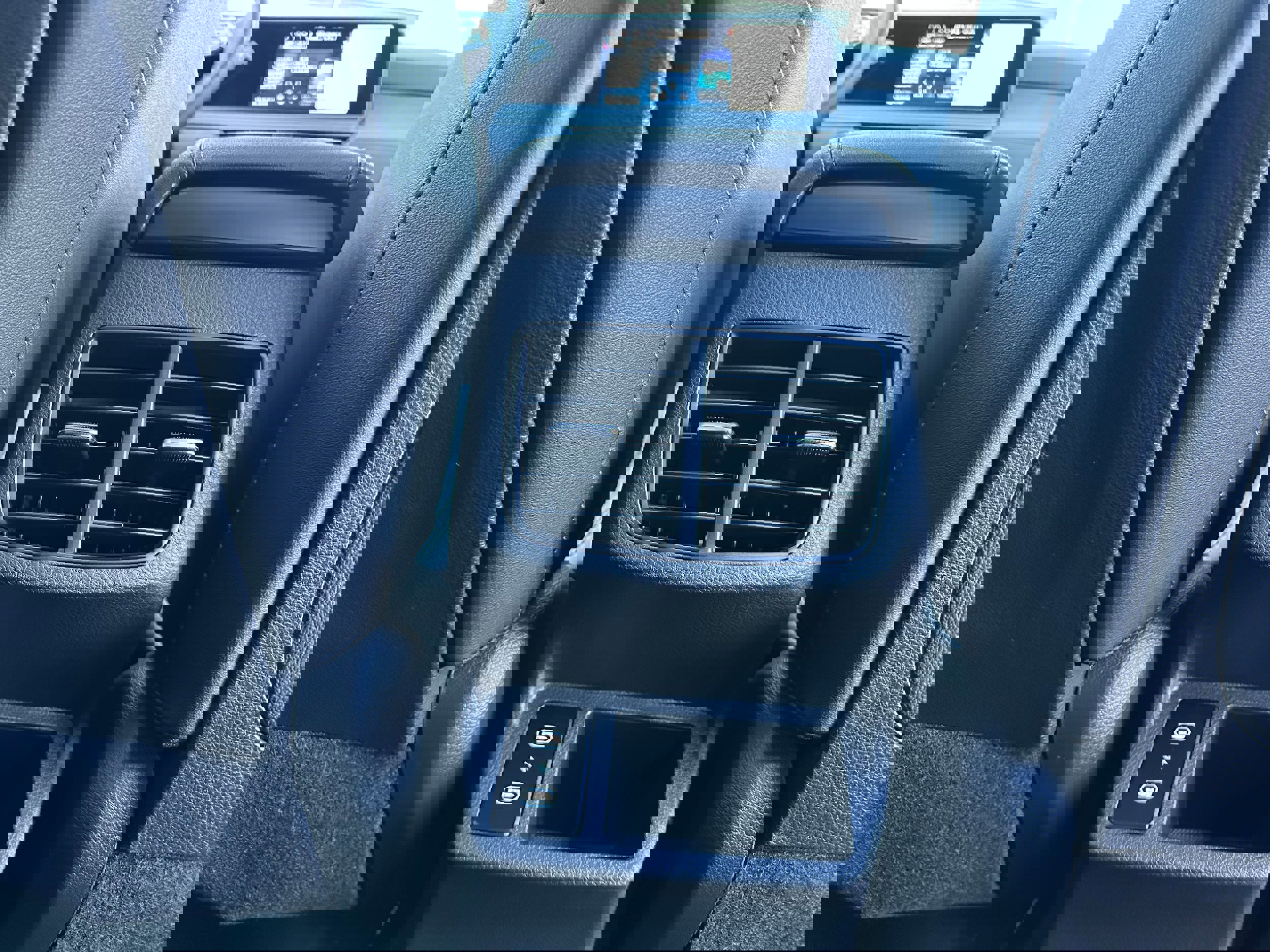 New 2026 Kia Seltos SX w/ SX Sunroof Package image 20