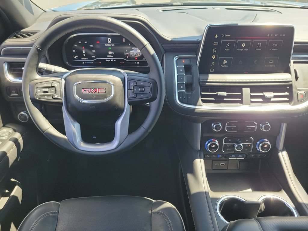 Used 2023 GMC Yukon SLT w/ SLT Luxury Package RWD image 4