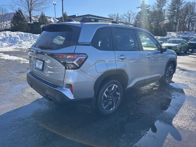 Used 2025 Subaru Forester Limited image 3