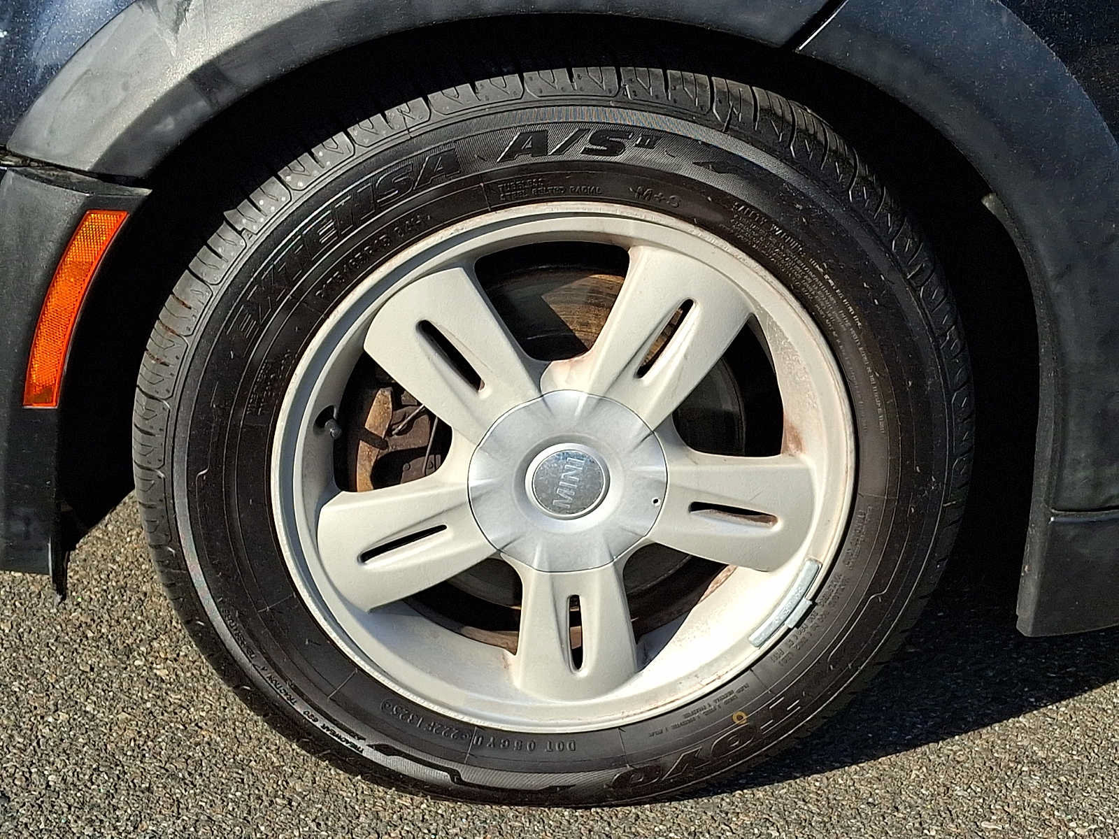 Used 2006 MINI Cooper Hardtop FWD image 9