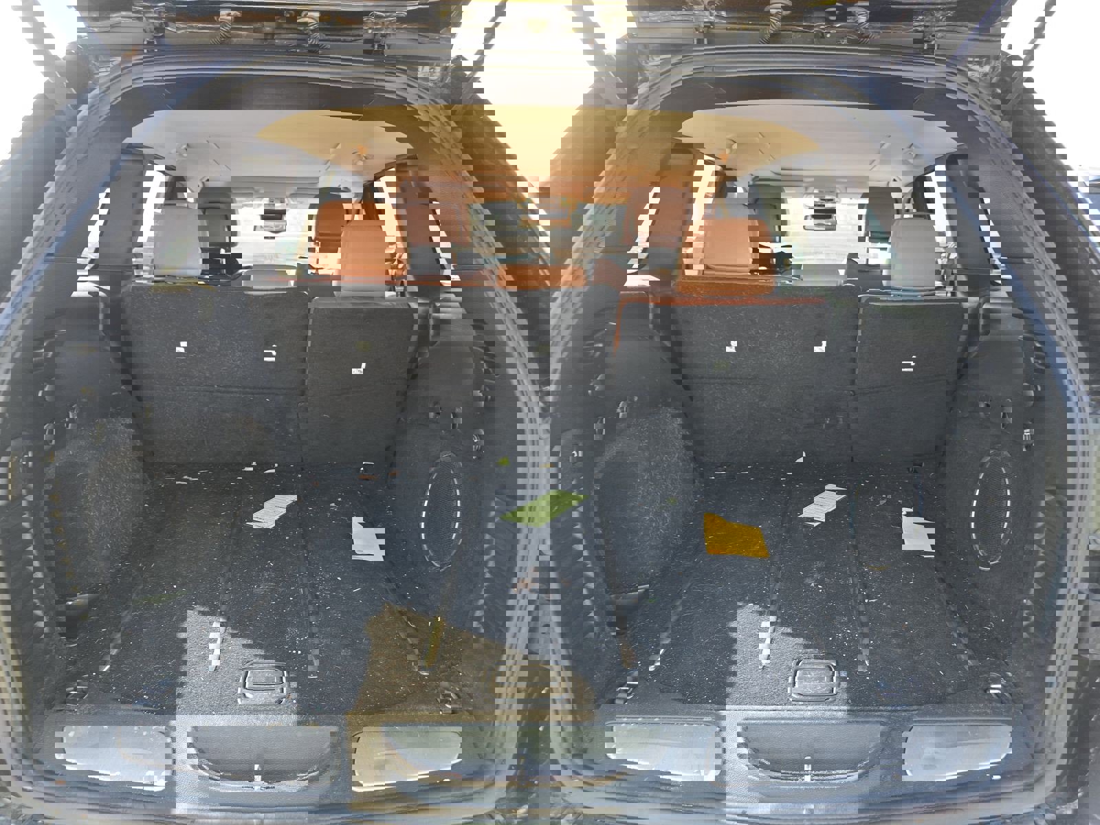 Used 2011 Jeep Grand Cherokee Overland Summit image 12