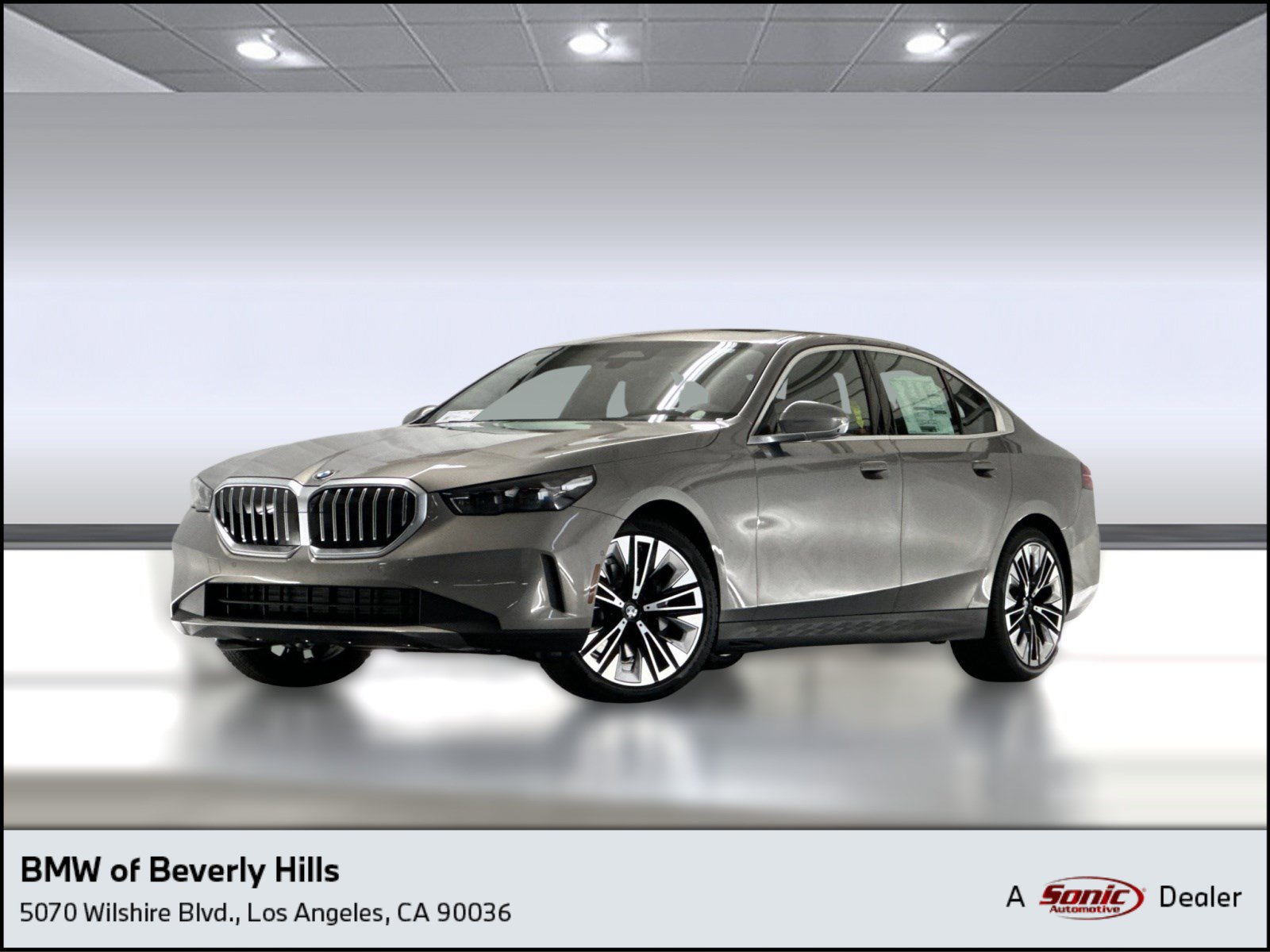 Used 2026 BMW 530i w/ Premium Package RWD image 1