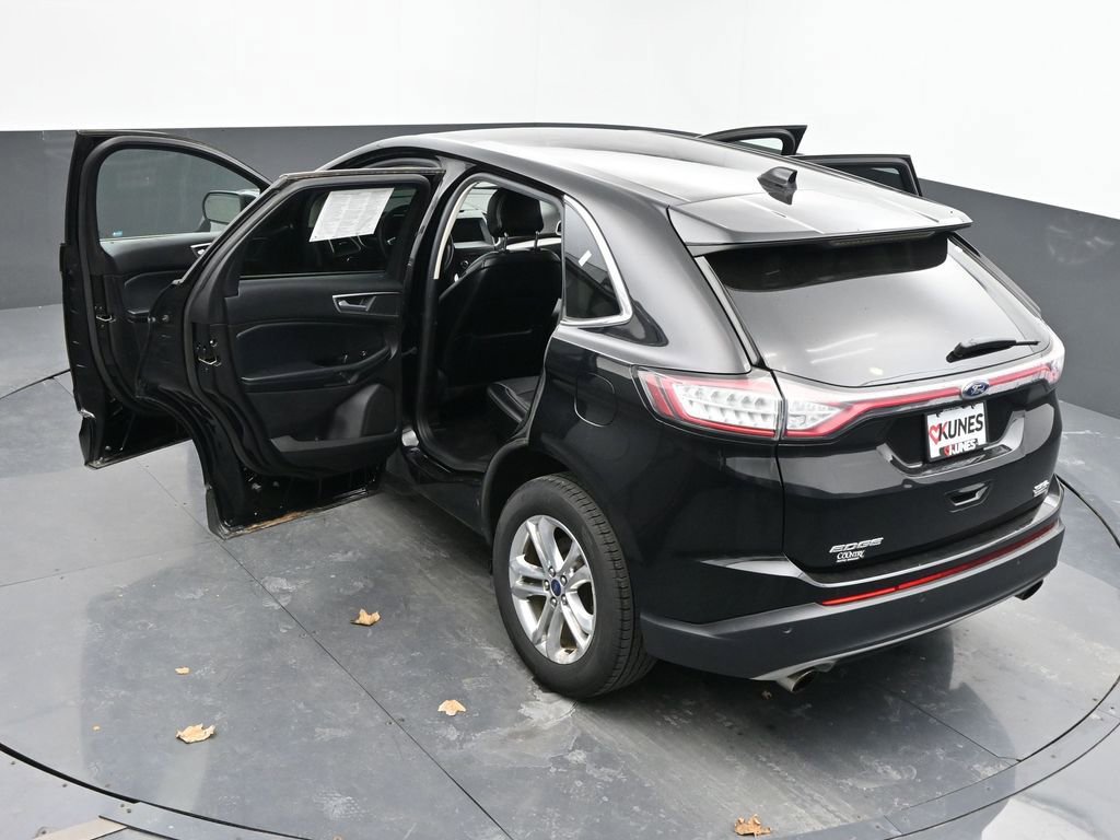 Used 2017 Ford Edge SEL w/ Equipment Group 201A image 65