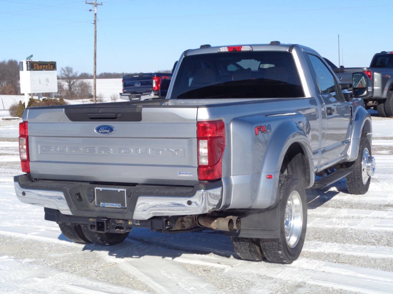 Used 2022 Ford F450 XLT w/ XLT Value Package AWD/4WD image 6