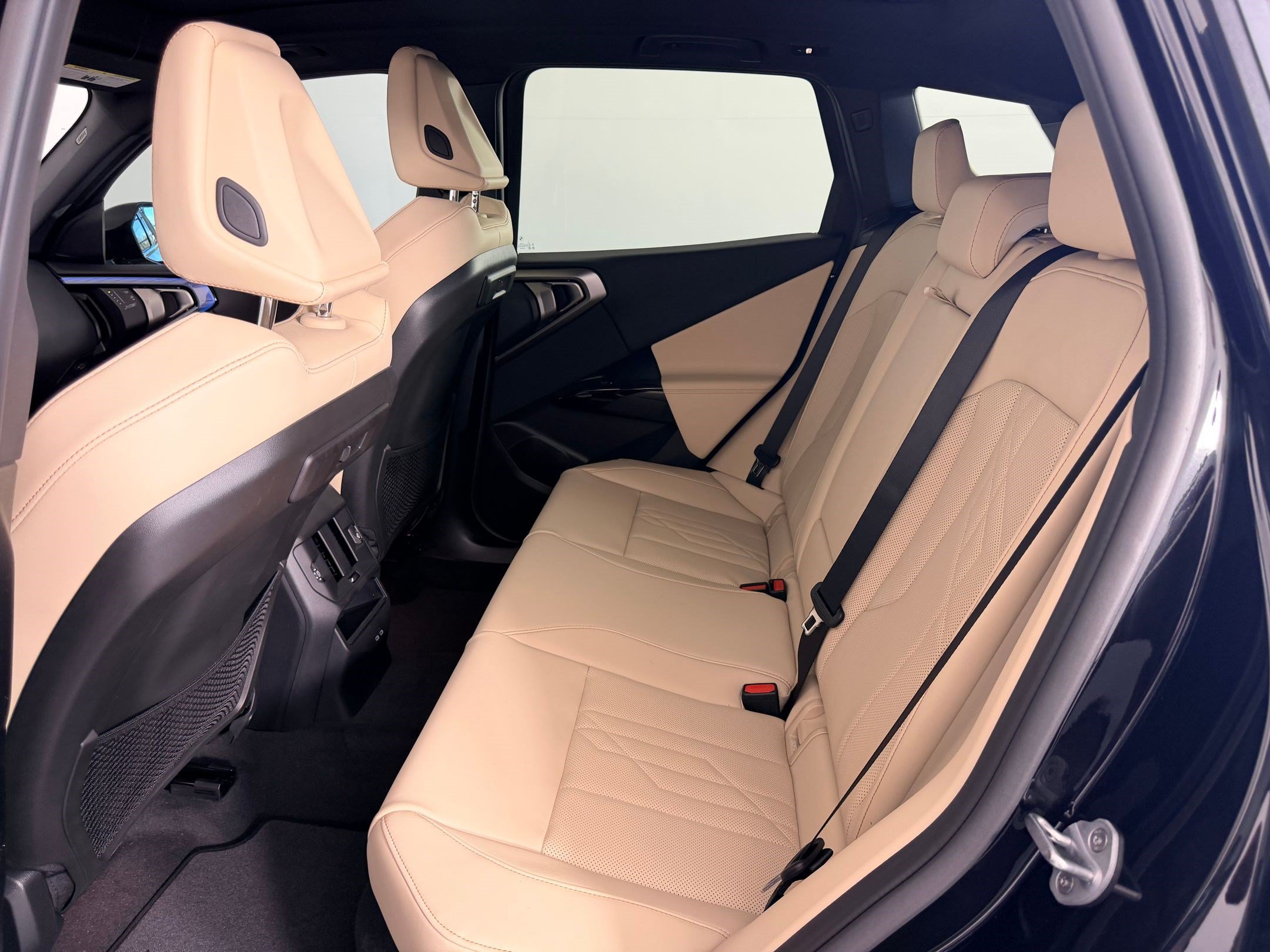 New 2026 BMW X3 xDrive30i w/ M Sport Package AWD/4WD image 22