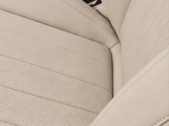 Certified 2023 Mercedes-Benz E 350 4MATIC Sedan image 27