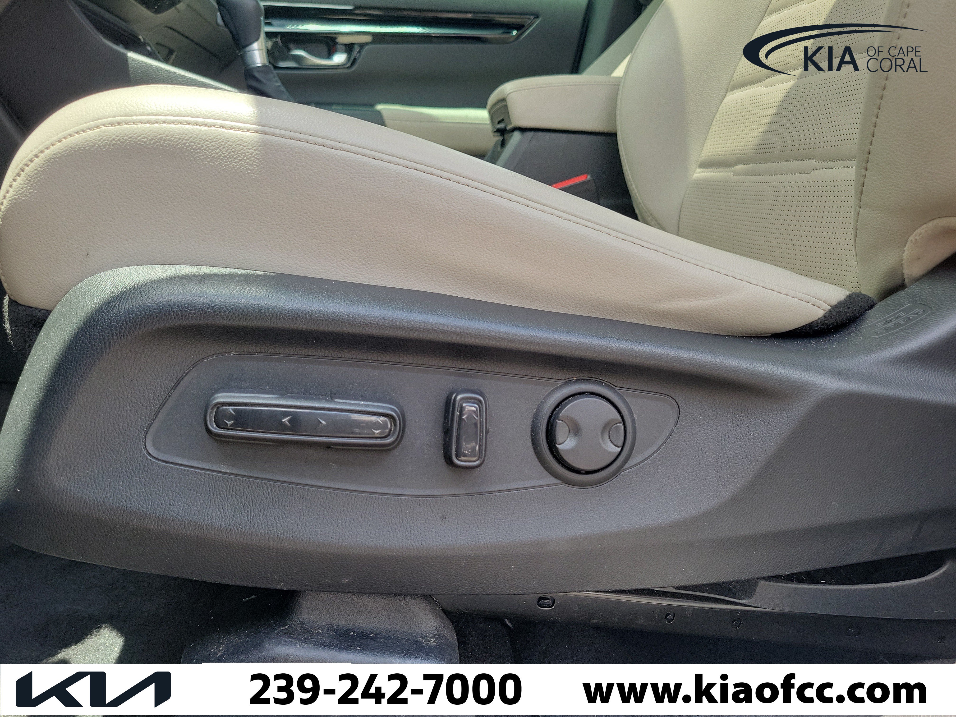Used 2025 Honda CR-V EX-L image 22