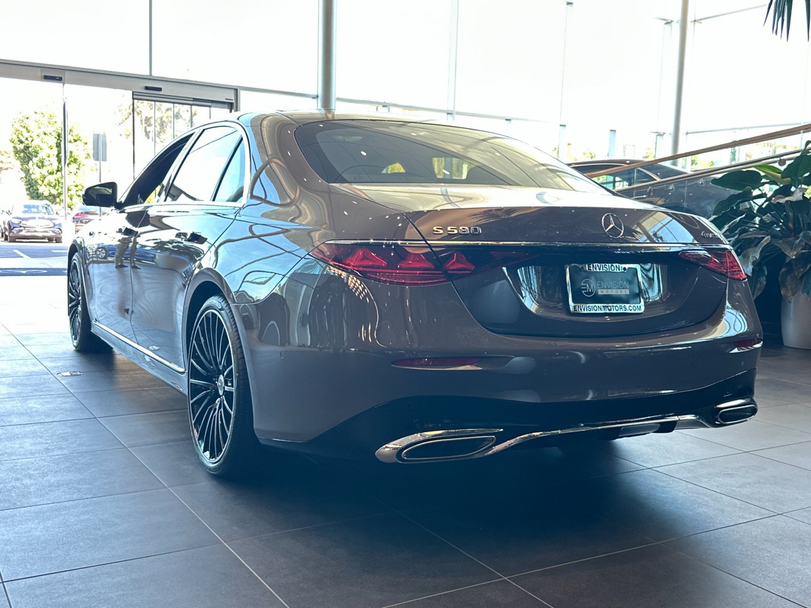 New 2027 Mercedes-Benz S 580 4MATIC Sedan image 5