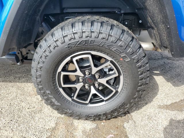 New 2025 Jeep Gladiator Rubicon w/ Convenience Group image 6