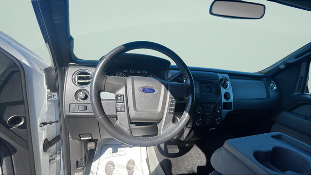 Used 2013 Ford F150 XLT w/ Mid Equipment Group AWD/4WD image 13