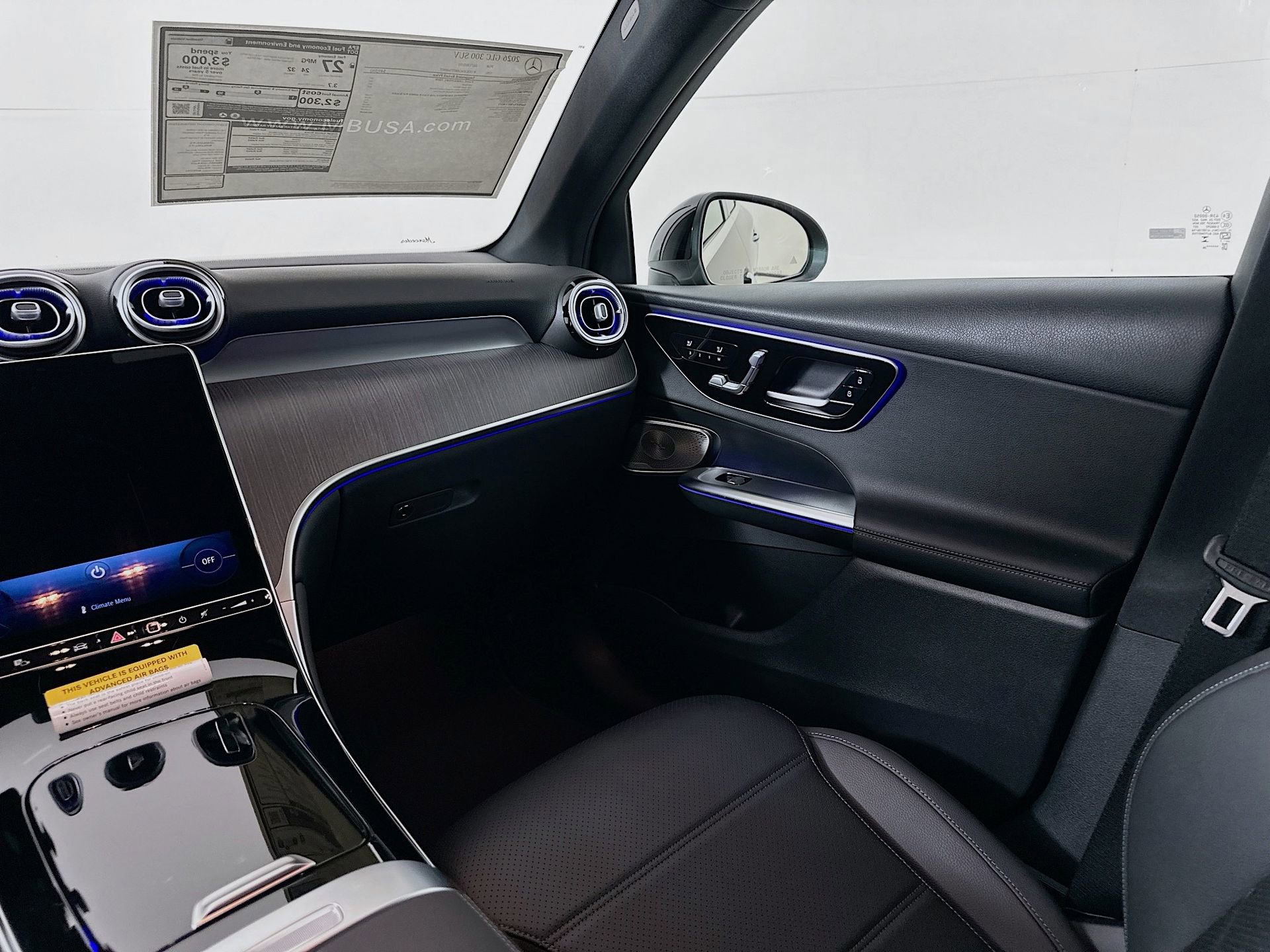 New 2026 Mercedes-Benz GLC 300 image 25