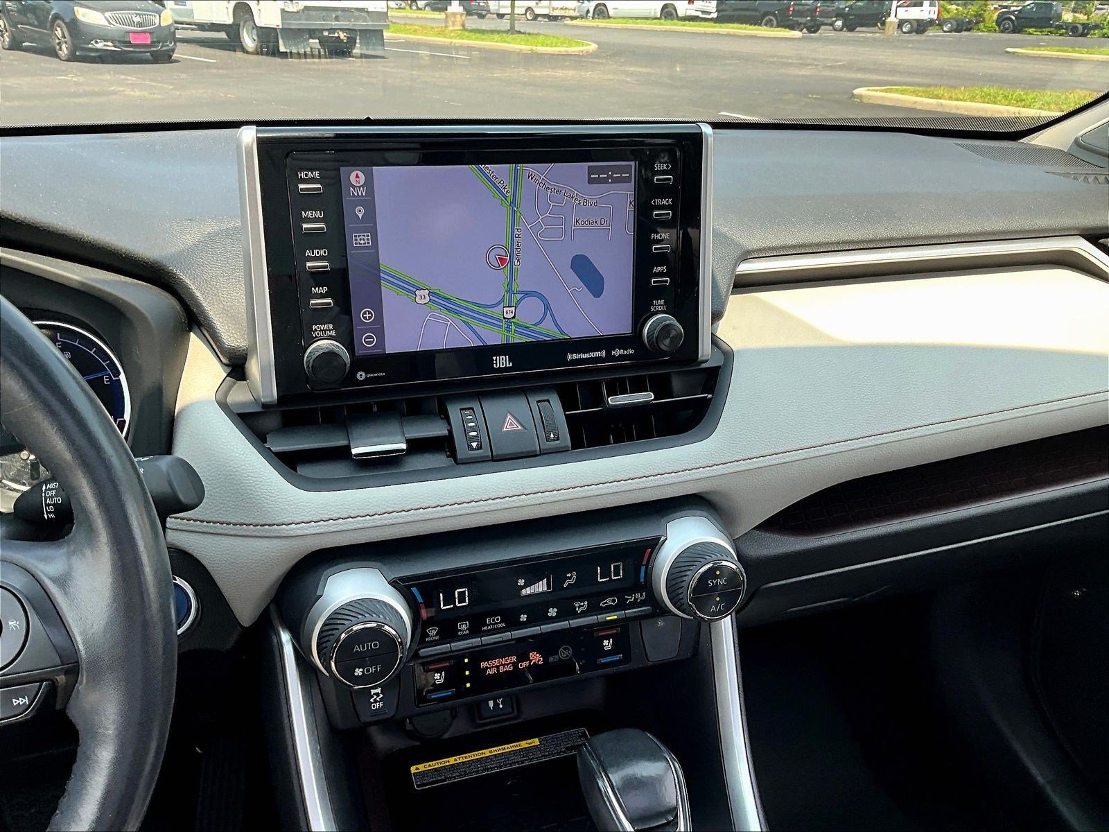 Used 2019 Toyota RAV4 Limited AWD/4WD image 15
