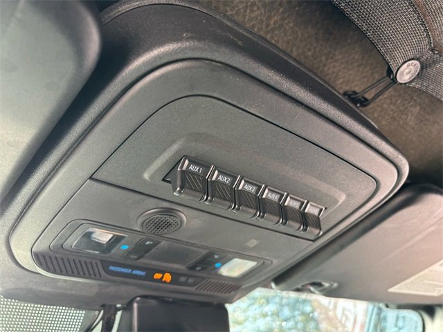 Used 2023 Ford Bronco Badlands image 38