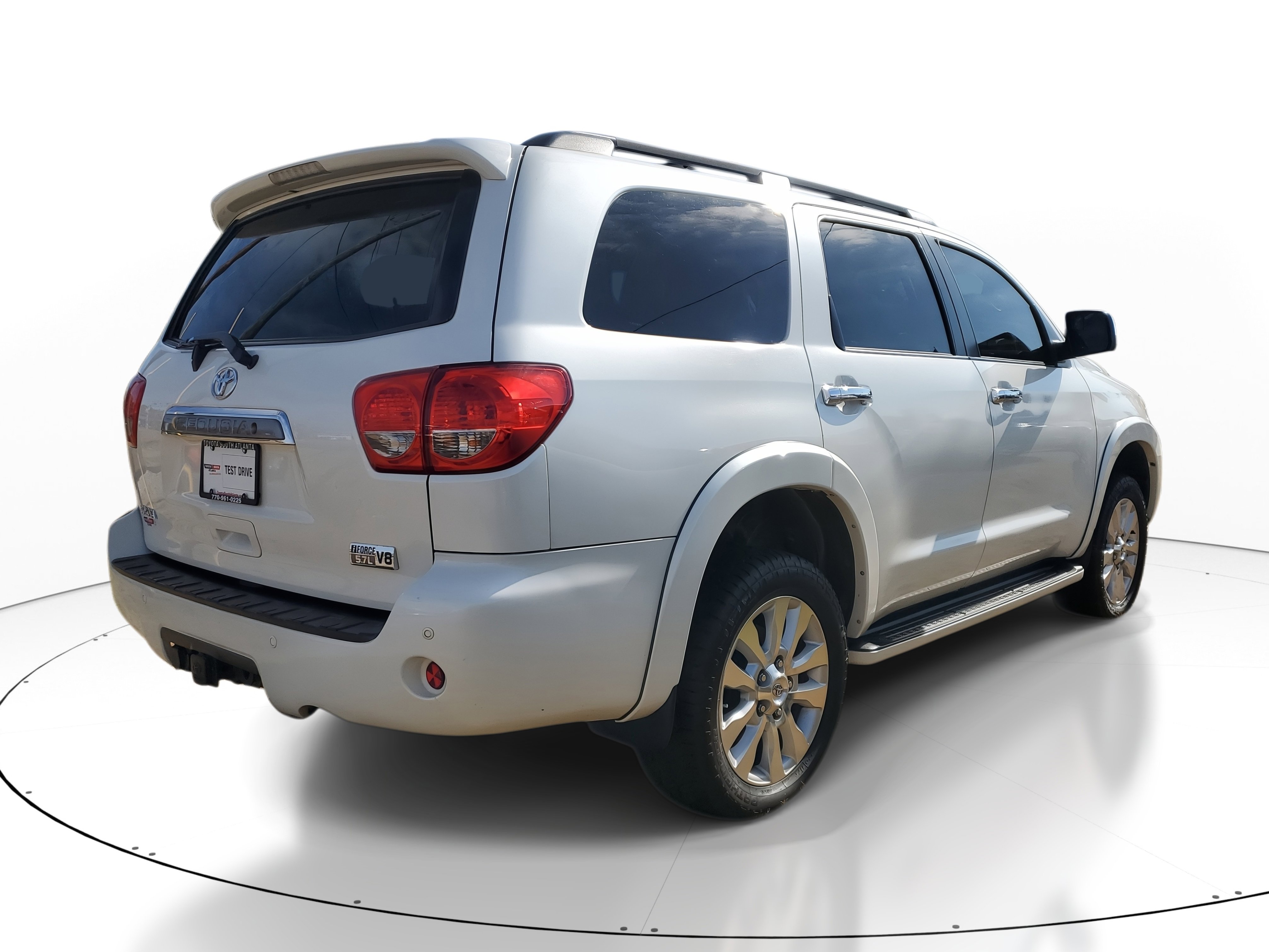 Used 2010 Toyota Sequoia Platinum image 6