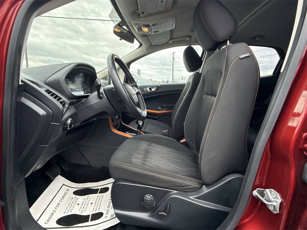 Used 2021 Ford EcoSport SE w/ SE Convenience Package image 13