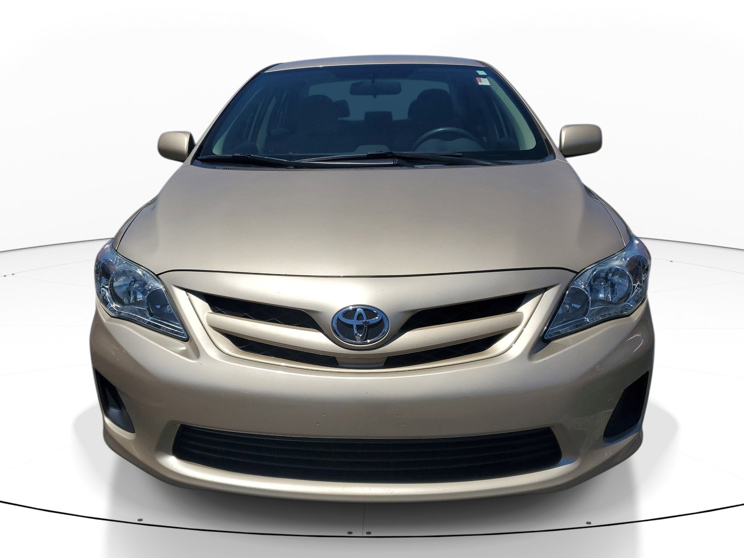 Used 2013 Toyota Corolla L FWD image 2