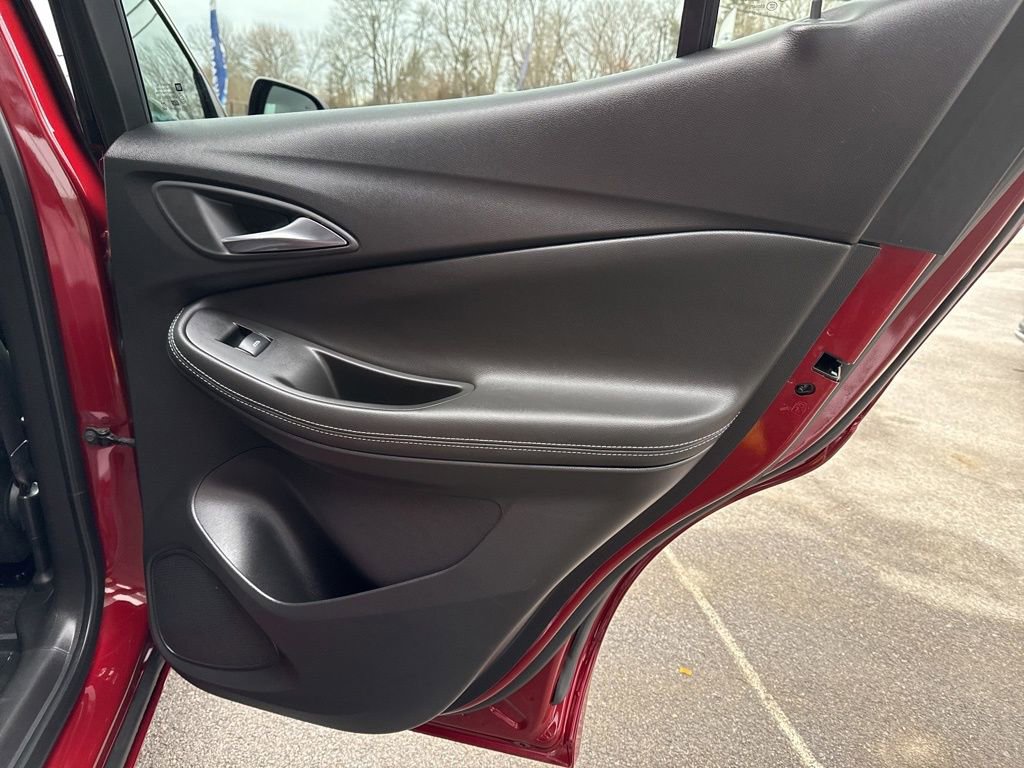 Used 2024 Buick Encore GX Avenir w/ Avenir Convenience Package image 26