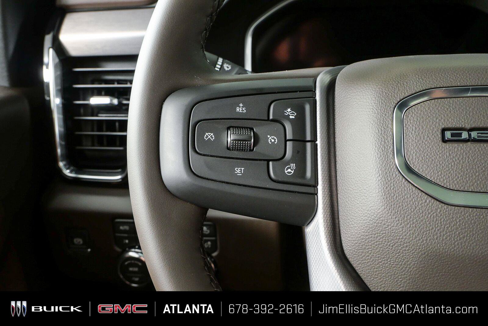 New 2026 GMC Sierra 2500 Denali w/ Denali Reserve Package AWD/4WD image 12