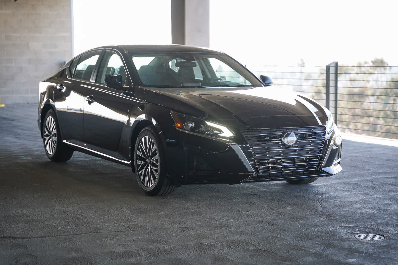 New 2026 Nissan Altima 2.5 SV FWD image 3