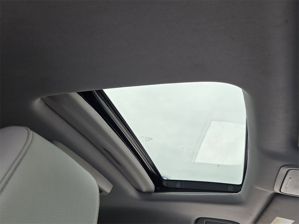 Certified 2023 Honda Odyssey Touring image 20