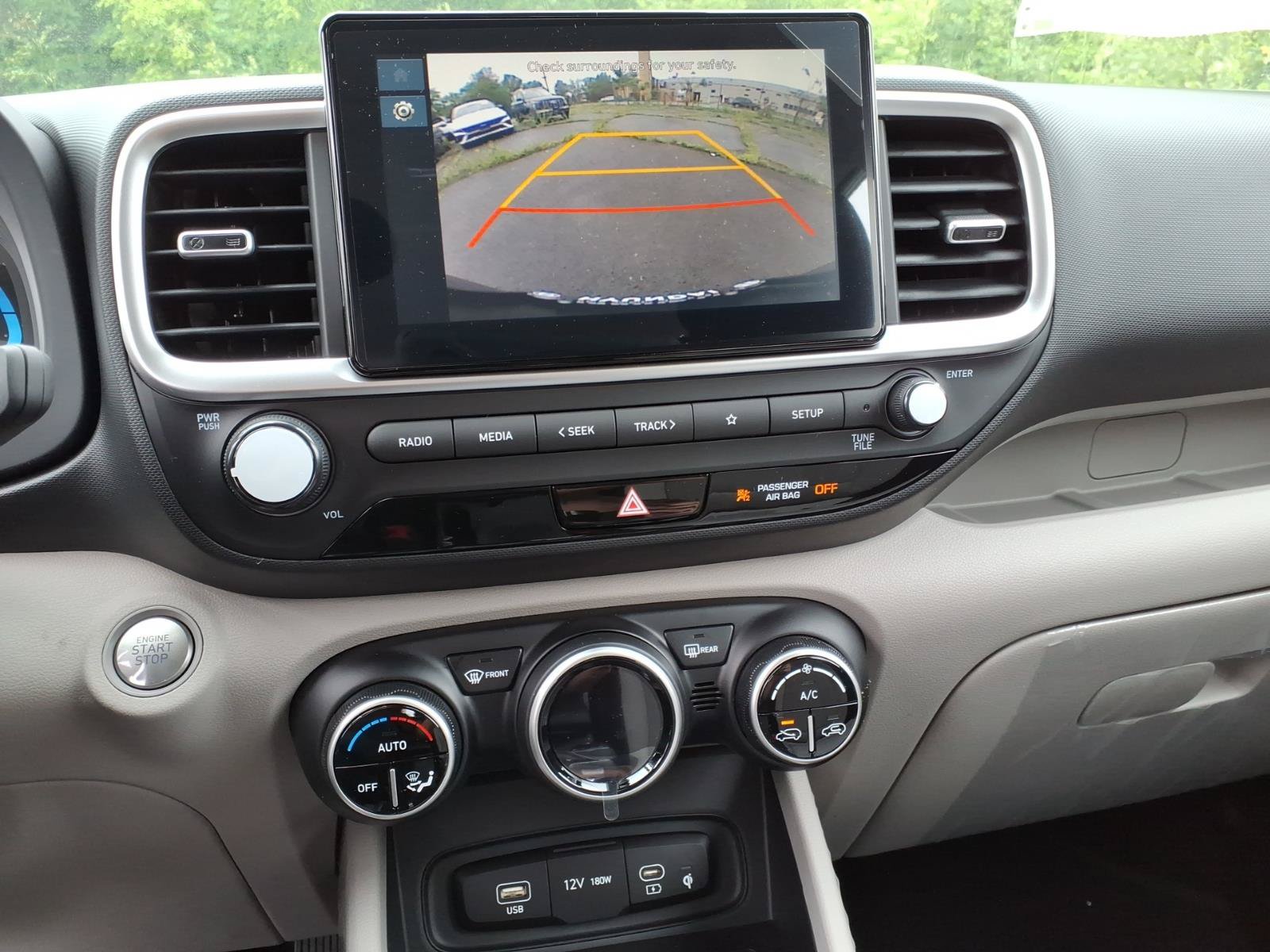 New 2026 Hyundai Venue SEL FWD image 13