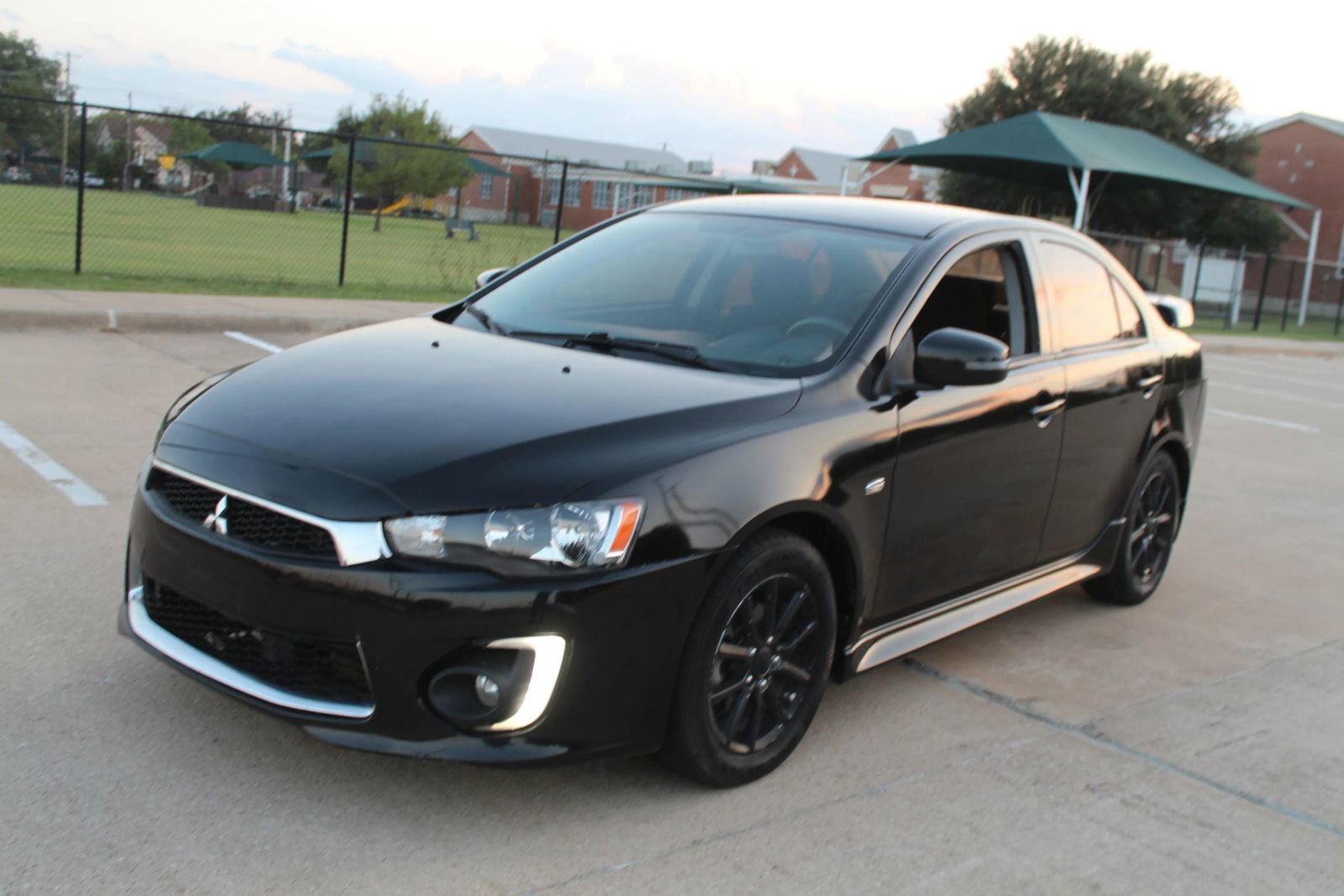 Used 2016 Mitsubishi Lancer ES image 11