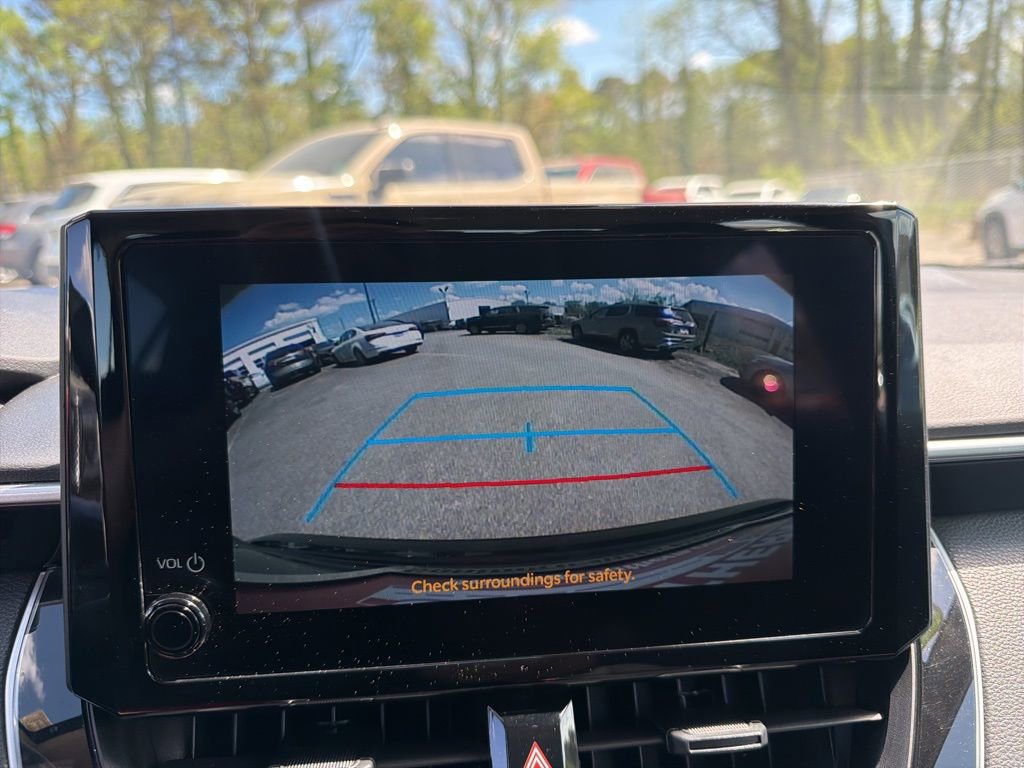 Used 2024 Toyota Corolla LE FWD image 18