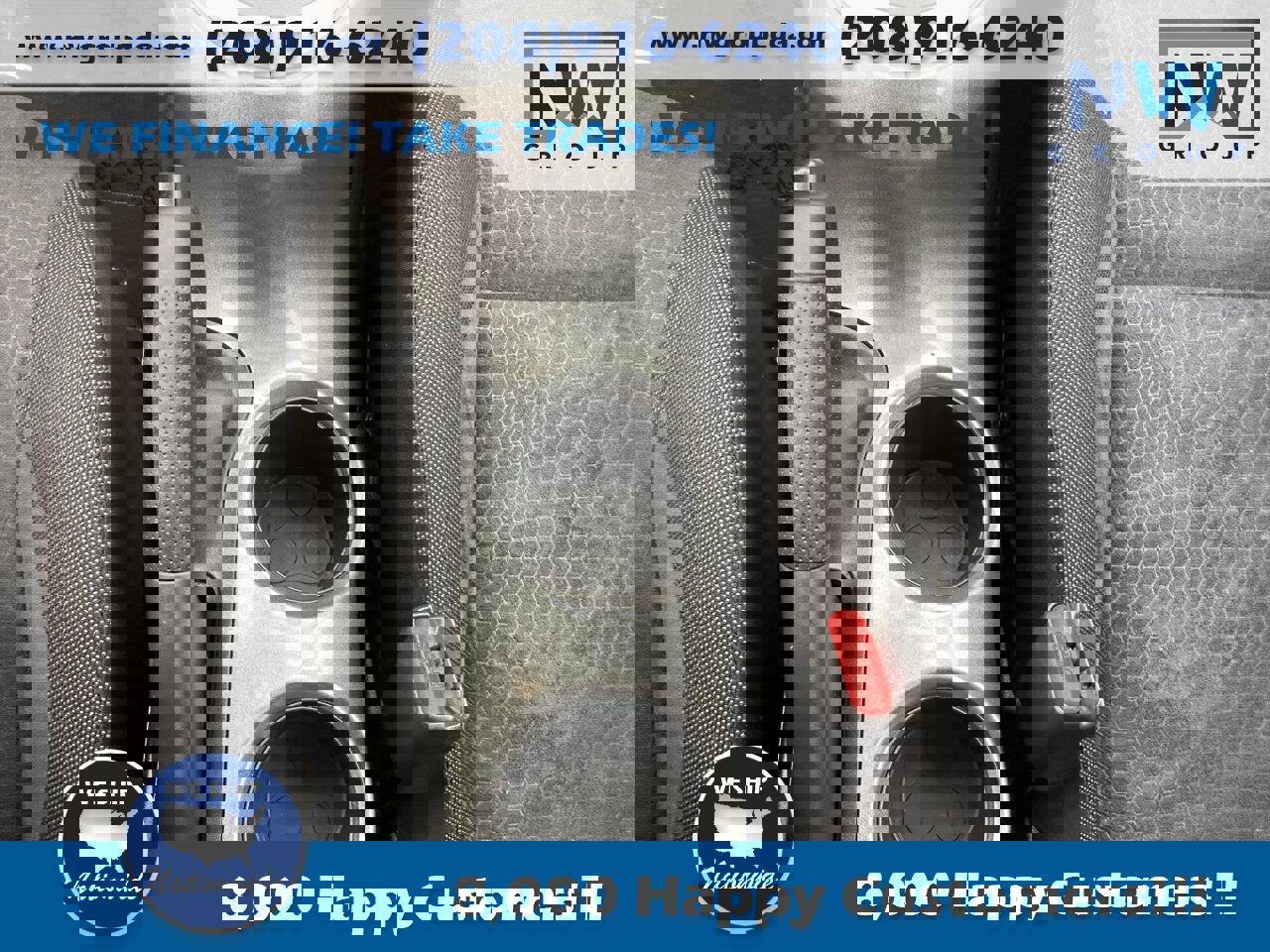 Used 2015 Nissan Juke SV image 16