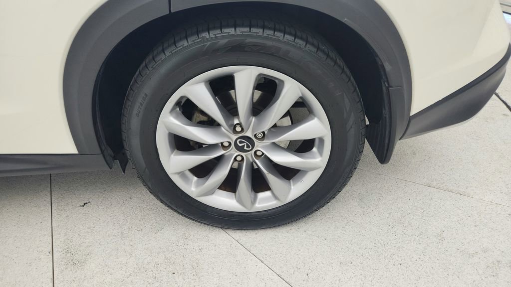 Used 2020 INFINITI QX50 Luxe image 28