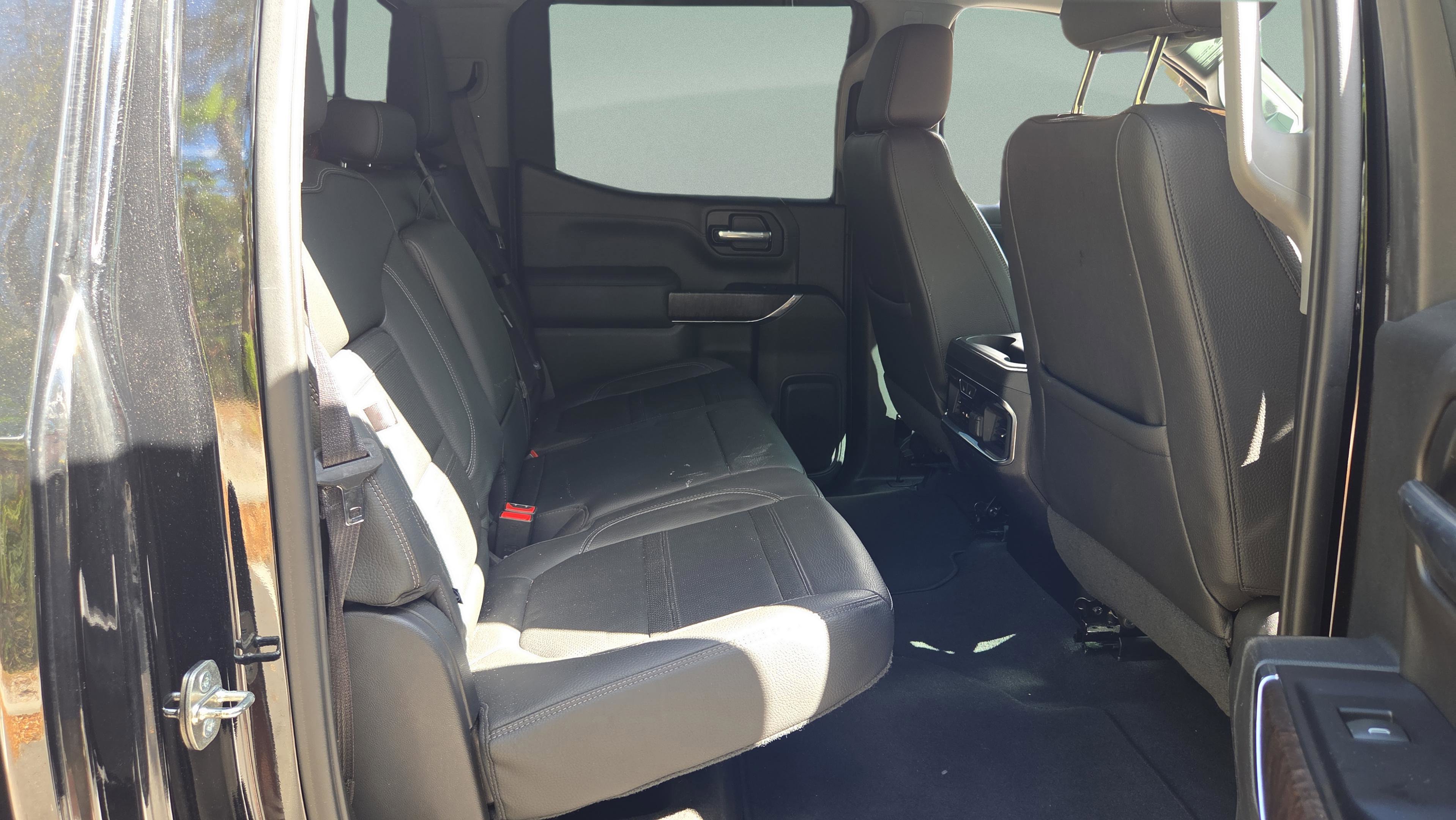 Used 2019 GMC Sierra 1500 Denali w/ Denali Carbonpro Edition image 18