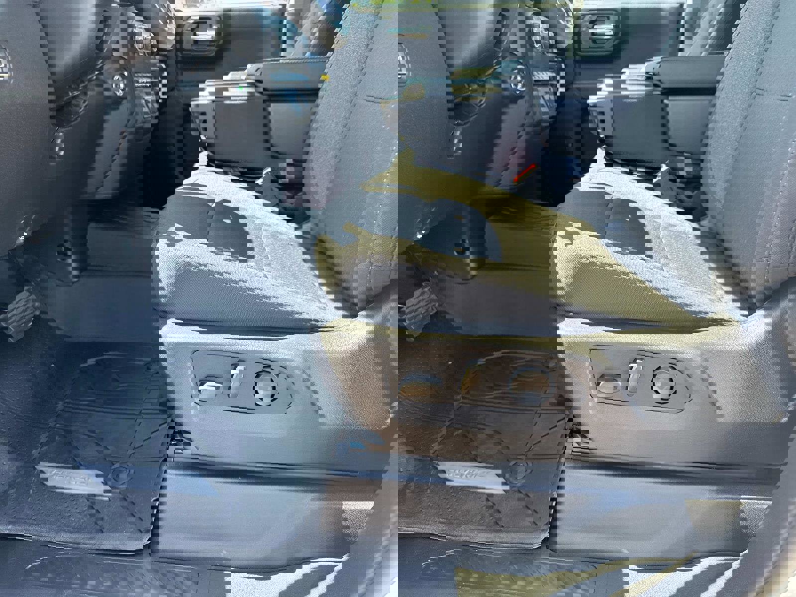 New 2026 Chevrolet Silverado 1500 Custom image 6
