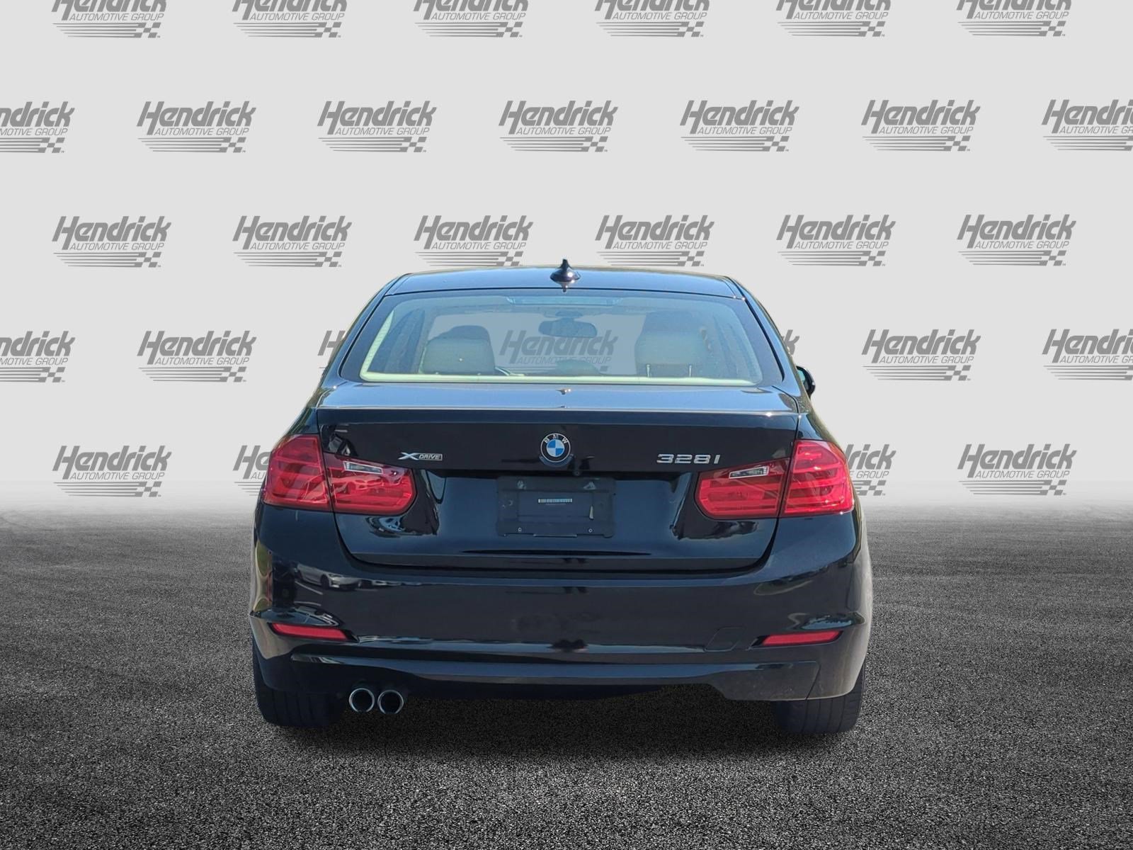 Used 2015 BMW 328i xDrive Sedan AWD/4WD image 9
