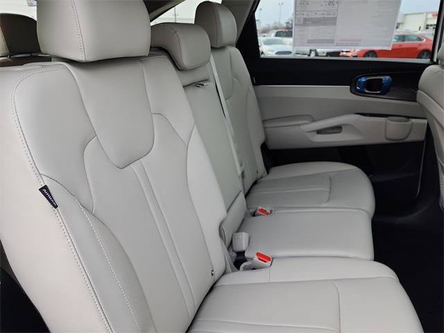 New 2026 Kia Sorento S AWD/4WD image 18