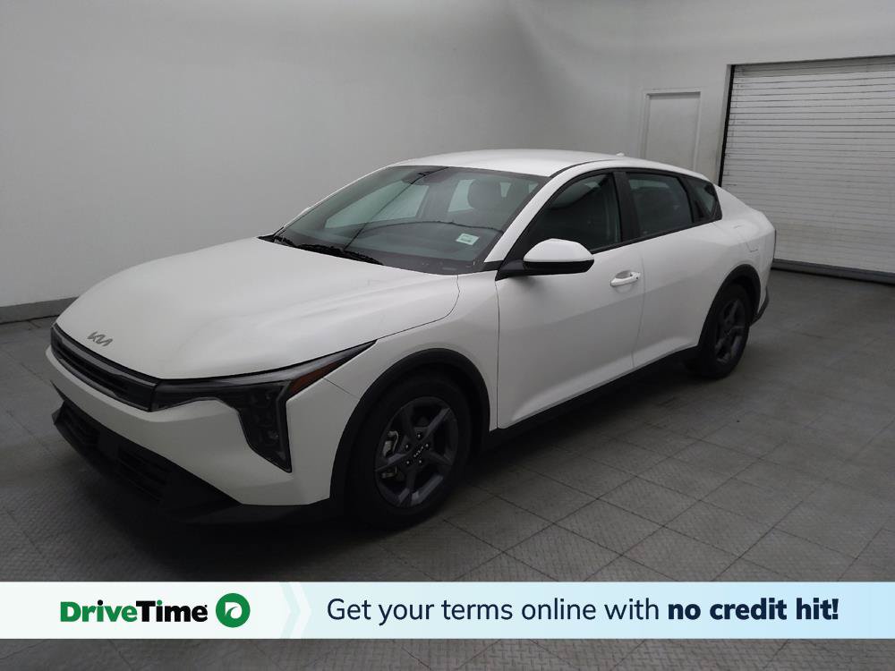 Used 2025 Kia K4 FWD image 1