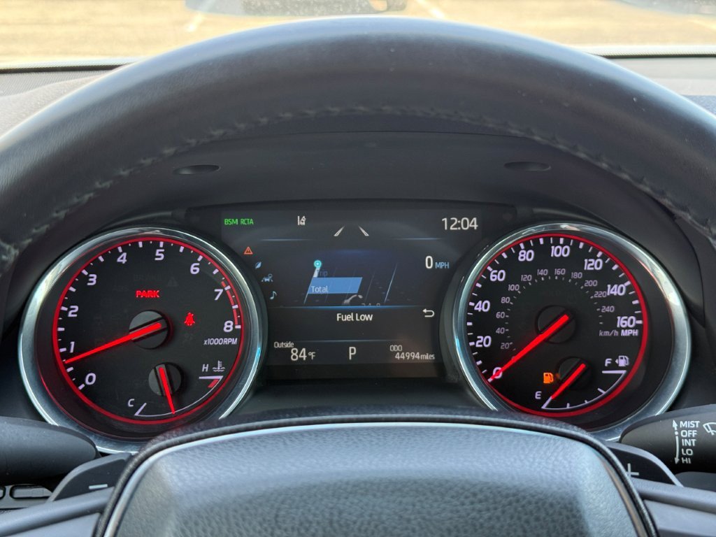 Used 2020 Toyota Camry XSE FWD image 31