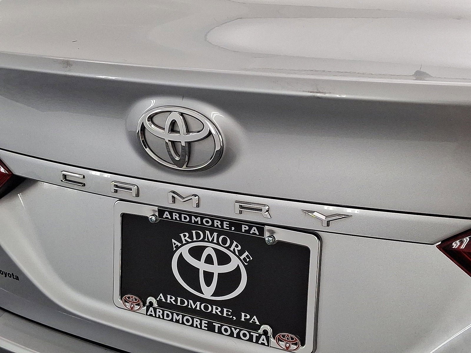 Certified 2018 Toyota Camry XLE w/ Driver Assist Package image 24