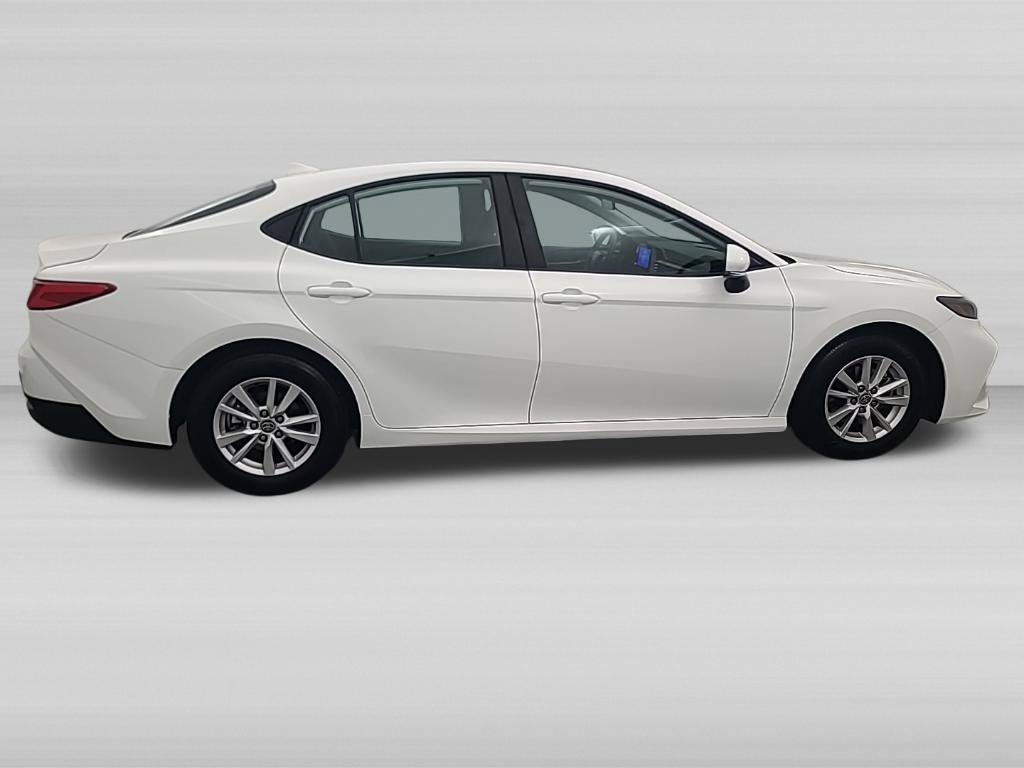 Used 2026 Toyota Camry LE FWD image 3