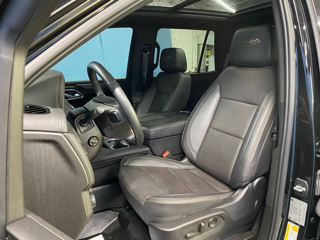 Used 2023 Chevrolet Tahoe High Country image 17