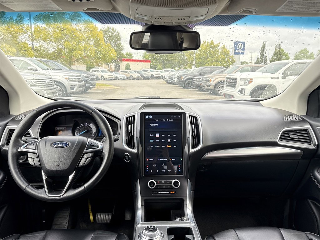 Used 2022 Ford Edge Titanium image 22