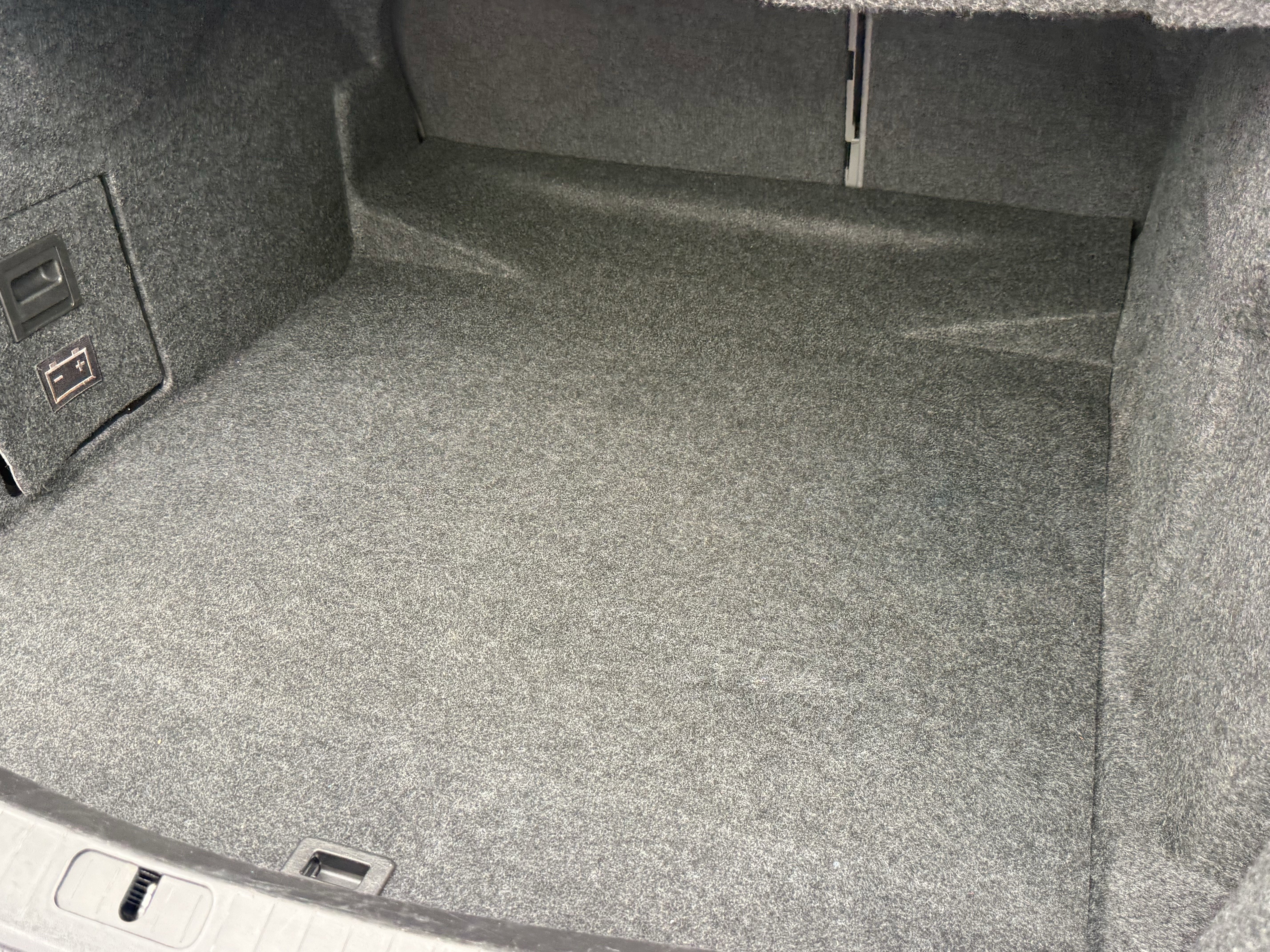 Used 2019 Chevrolet Impala LT image 31