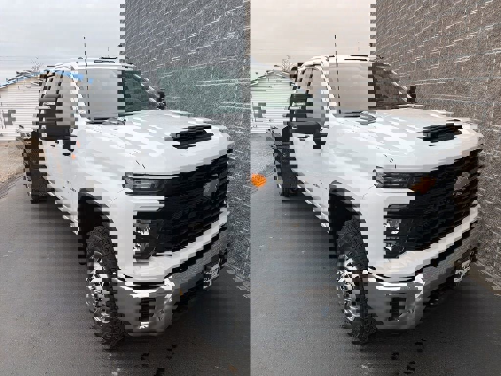 New 2025 Chevrolet Silverado 3500 W/T w/ WT Convenience Package image 2