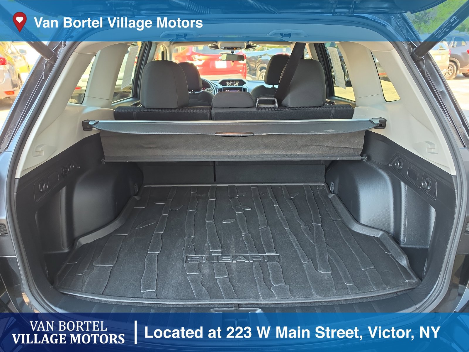 Used 2023 Subaru Forester Premium AWD/4WD image 28