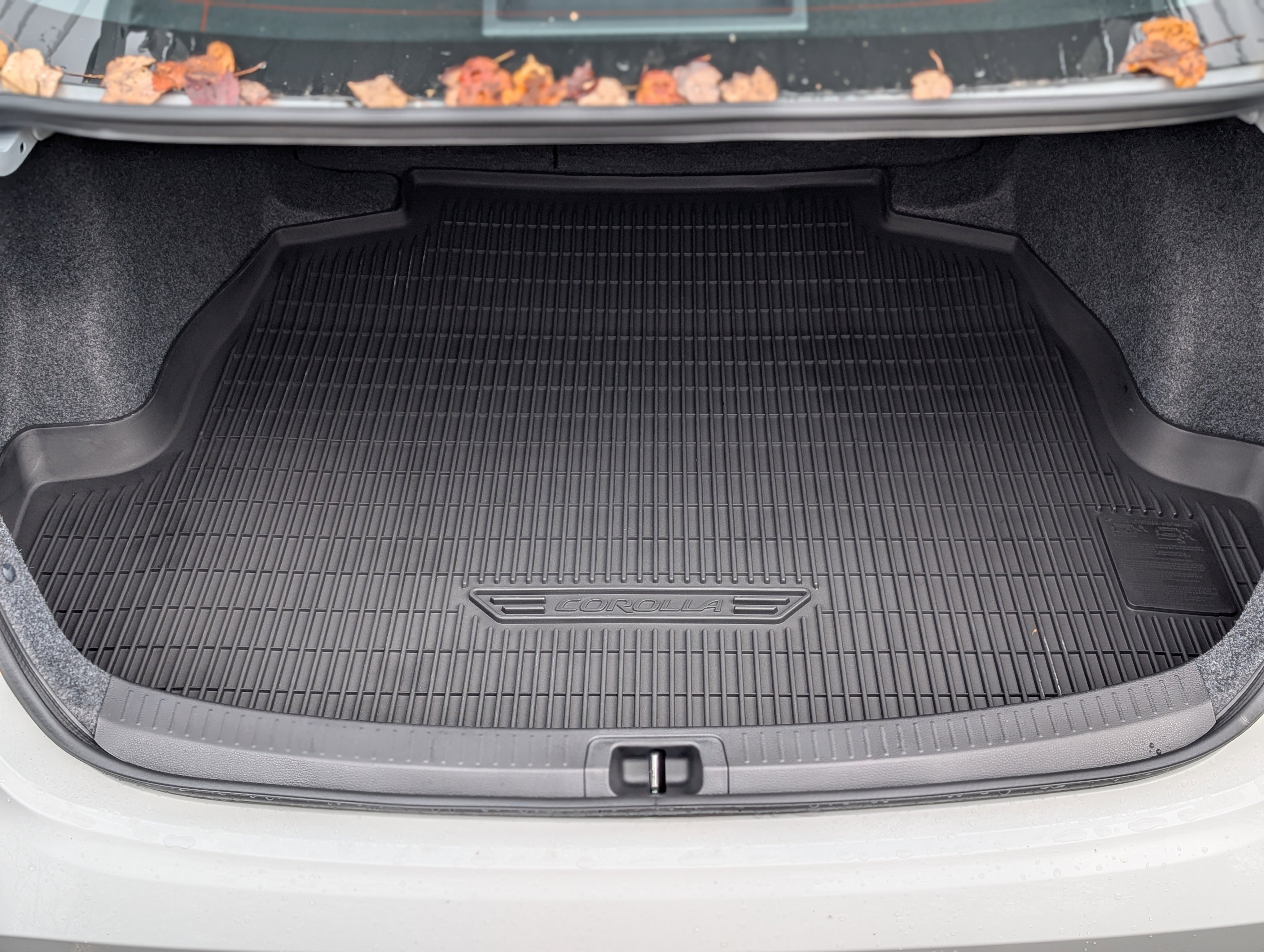 New 2026 Toyota Corolla SE image 29