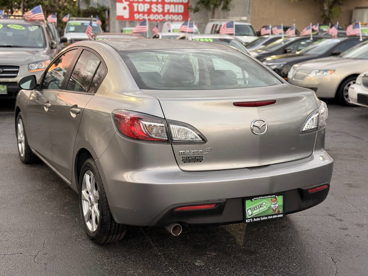 Used 2010 MAZDA MAZDA3 i Touring image 6